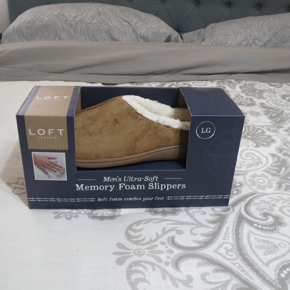 COPY - SIZE L(9-10)MEN'S MEMORY FOAM HOUSE SLIPPERS/SHOES